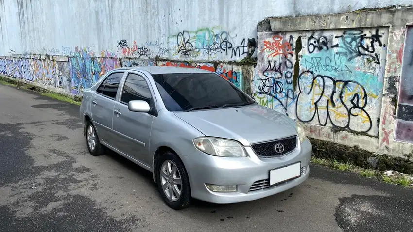 Toyota Vios G AT 2004 tangan kedua asli