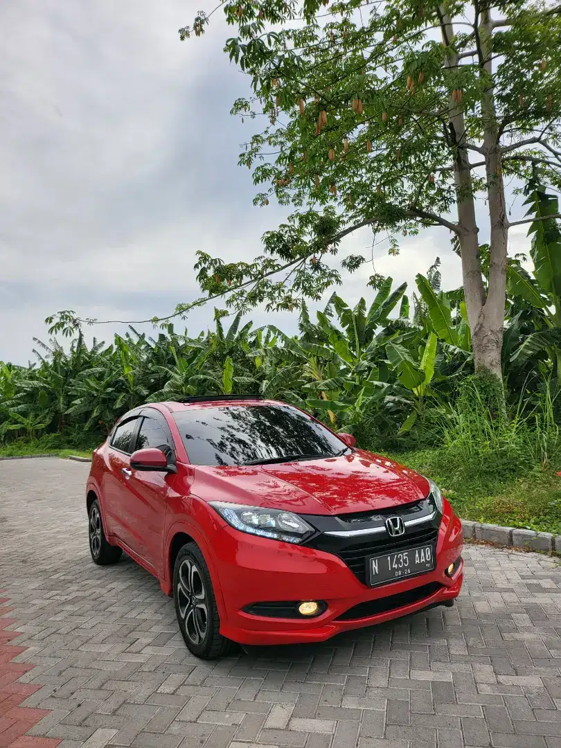 [Gress Mobil Kutisari]Hrv Prestige Sunroof 1.8 AT Tahun 2016