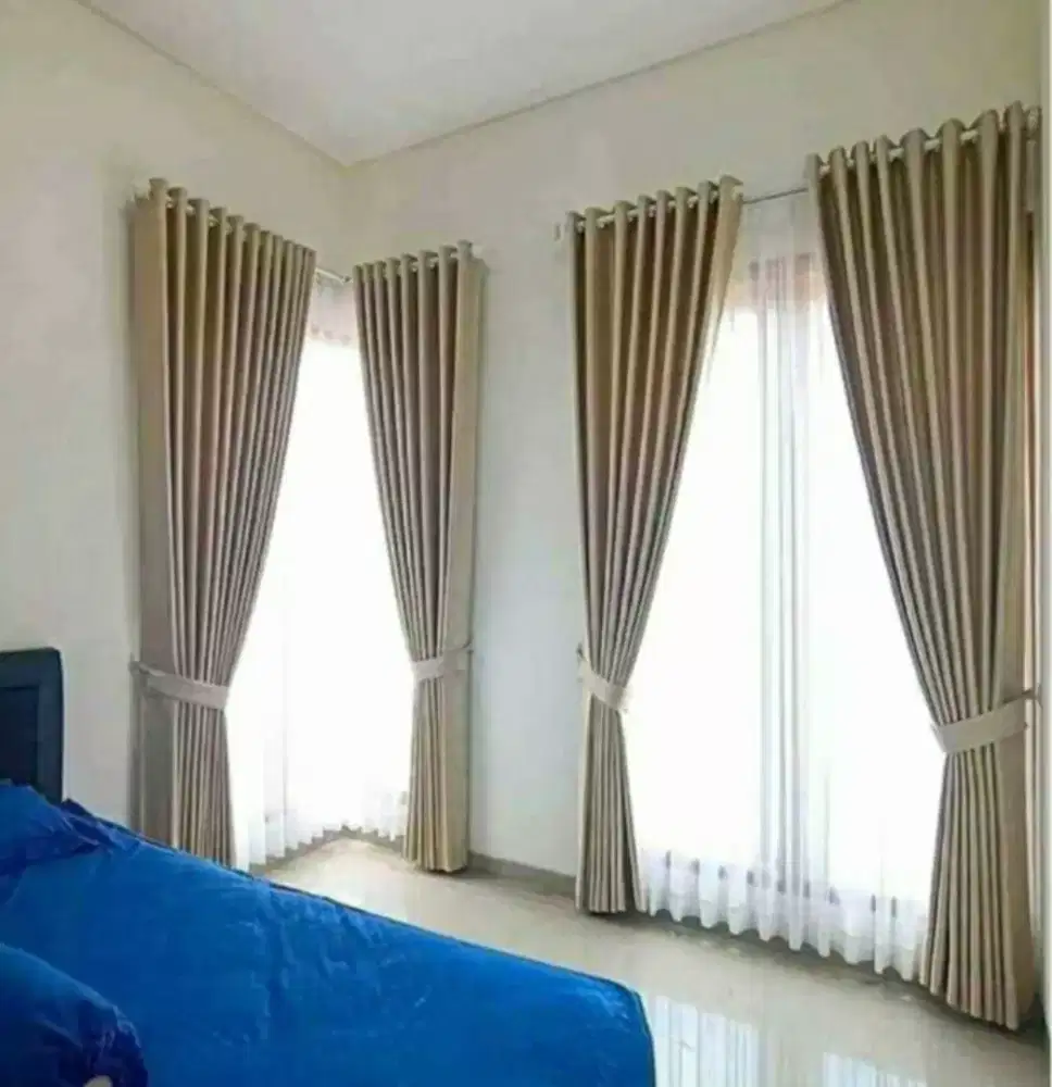 Pemanis jendela pasang gorden tirai blinds indoor dan outdoor