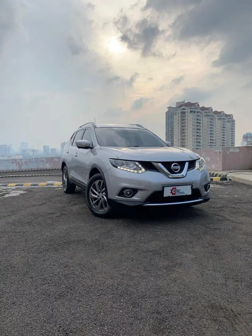 Nissan Xtrail T32 2.5 silver 2016