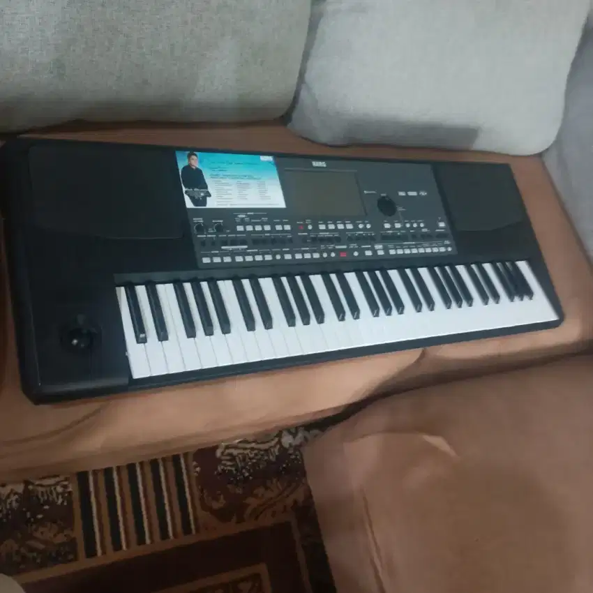 Korg Pa 600 bekas 99,99% seperti baru