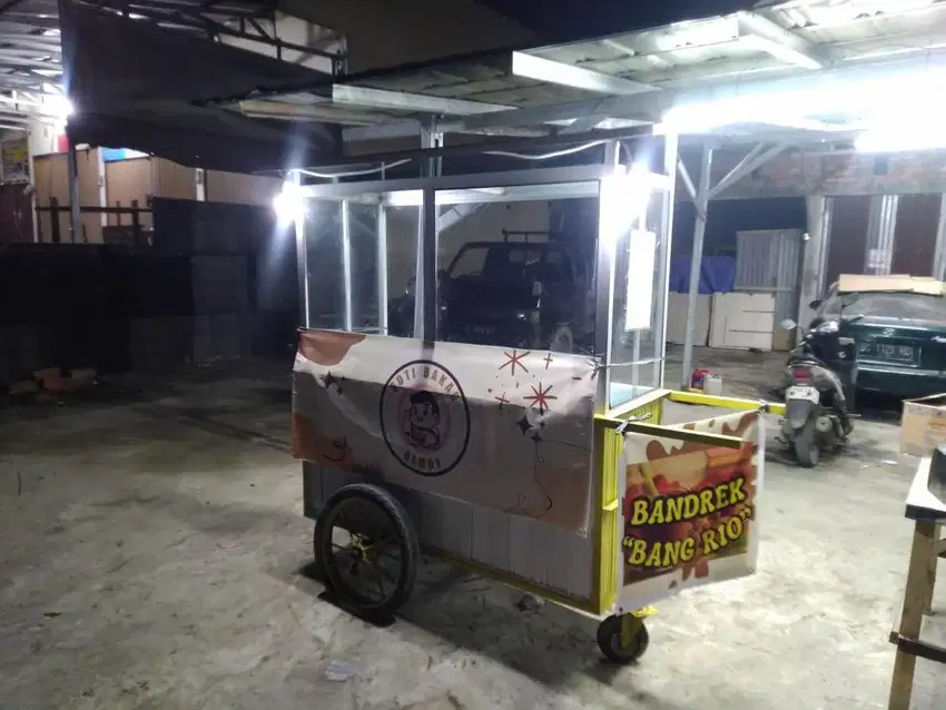 Jual cepat gerobak roti bakar