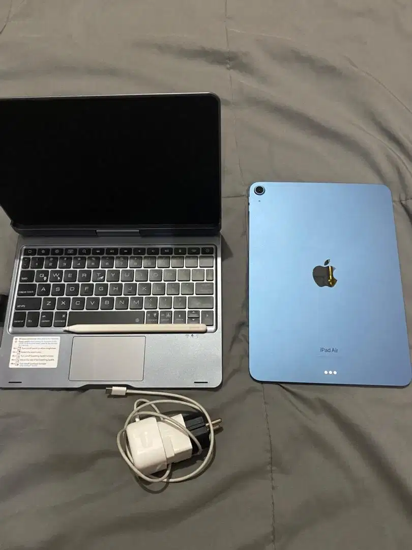 Jual Ipad Air5 second warna biru