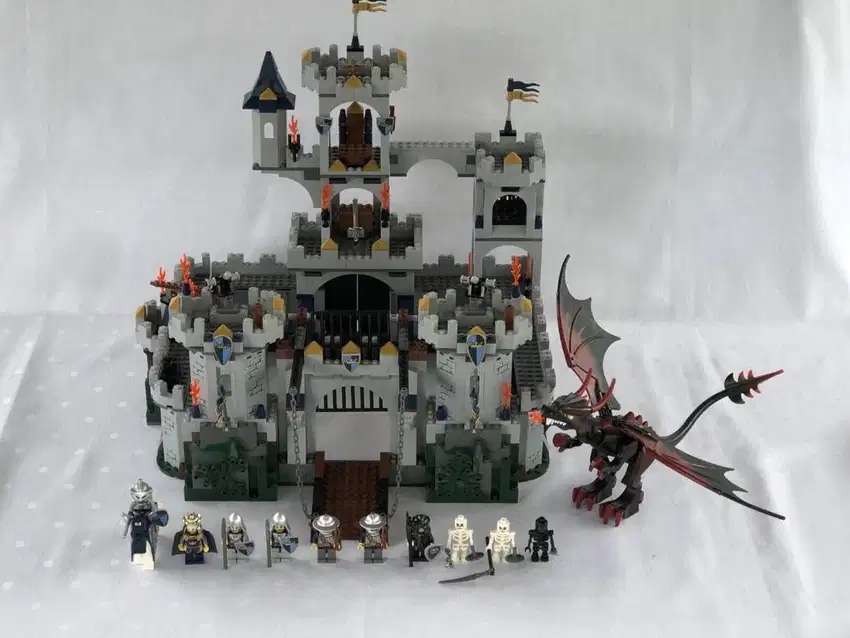 Lego castle vintage 7094 - Castle siege