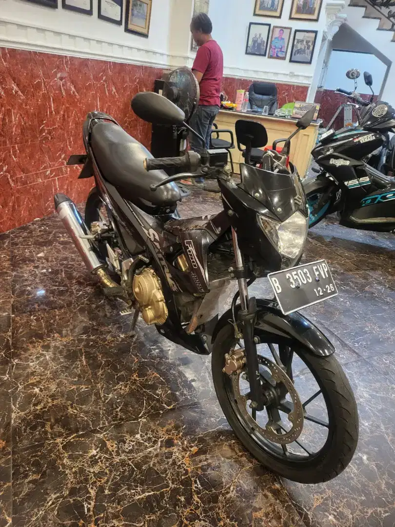 SATRIA FU ONLY CASH BAJONG