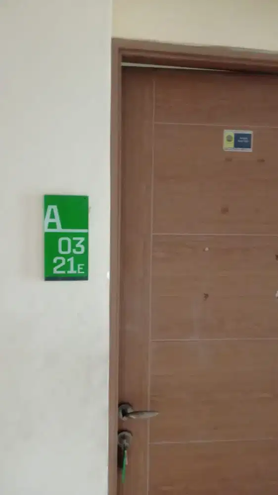 DISEWAKAN APARTEMEN GADING ICON