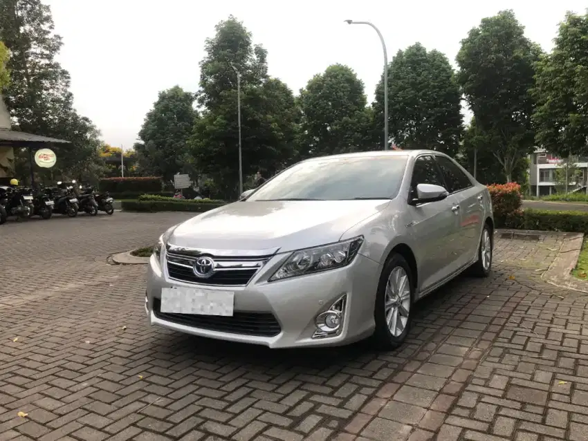 JUAL CEPAT MOBIL CAMRY HIBRID 2014