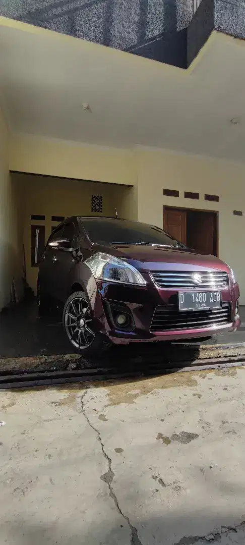 SUZUKI ERTIGA MANUAL KM 59rb tahun 2014