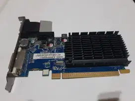 VGA Card AMD RADEON R5 200