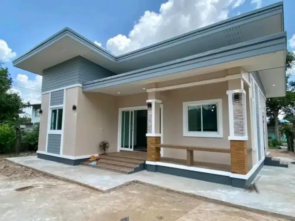 Tukang bangunan serba bisa