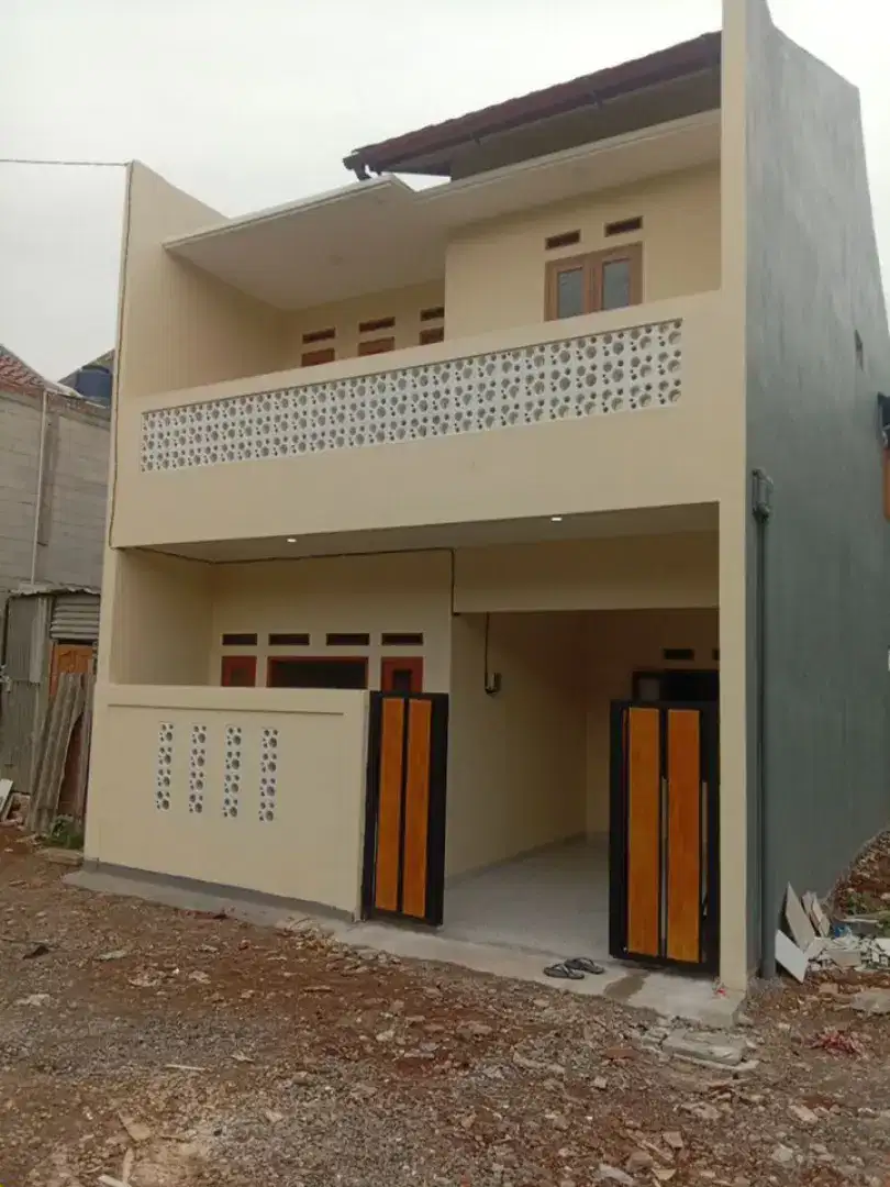 Dijual rmh baru lt/lb 70/140,SHM,600jt bs kpr,hnya 15menit ke jaktim