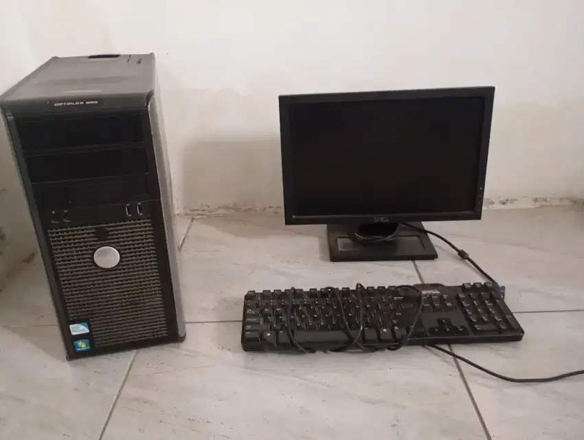 Komputer Dell Optiplex core2duo