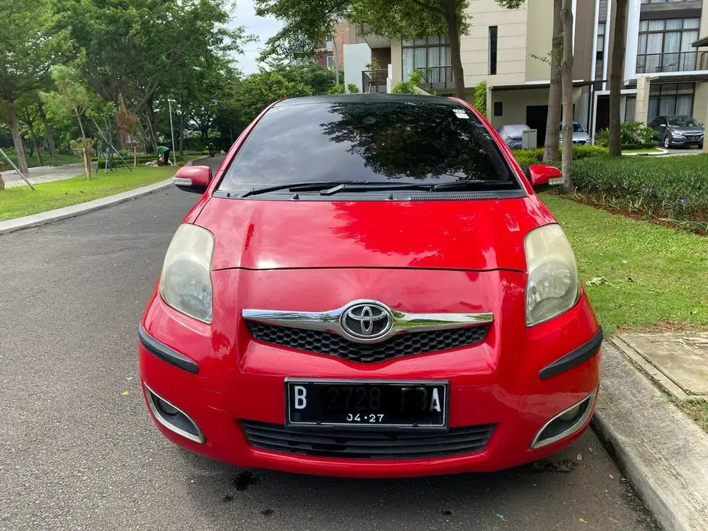 YARIS 2011 J 1.5 M/T Red Edition Dijual