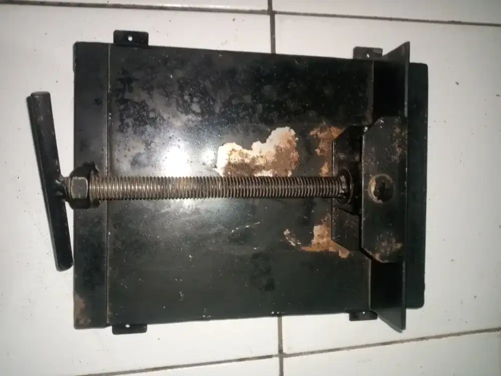 Drill Press Table Vise Clamp Catok Ragum Tapak Penjepit Bor Duduk