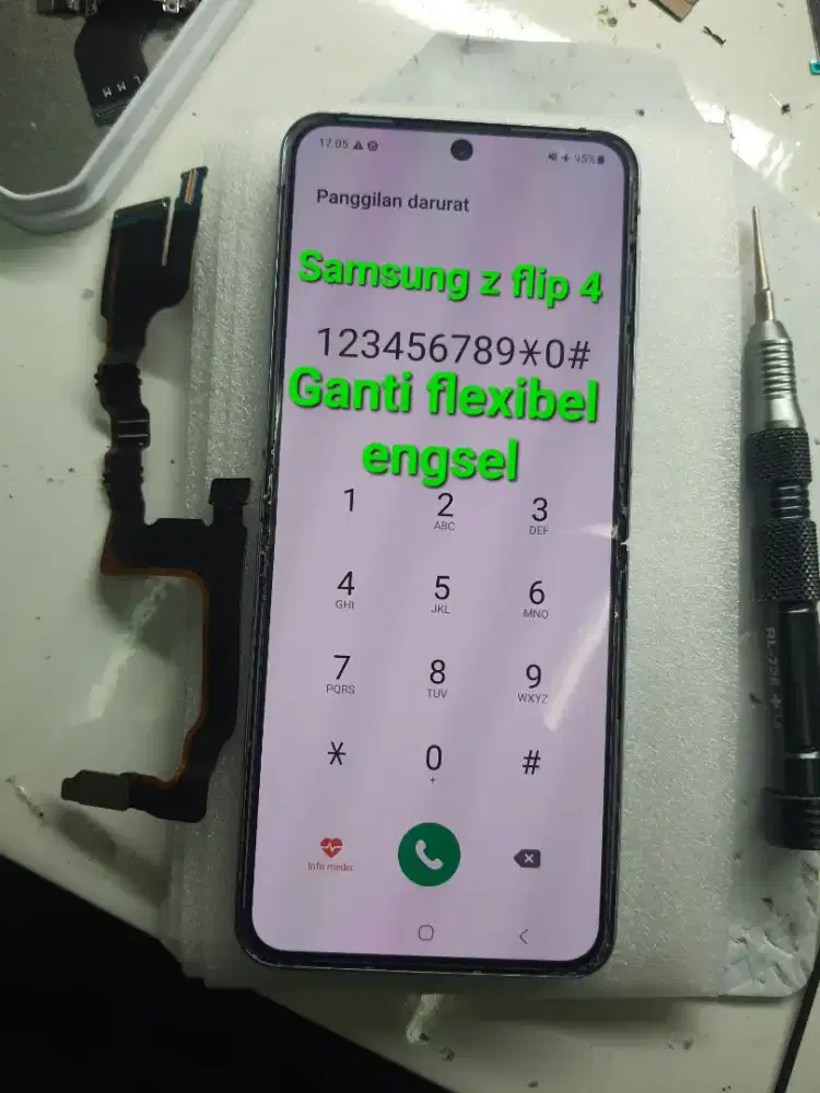 Service Samsung z flip 2/3/4/5/6 di lipat mati,di cas tidak nambah