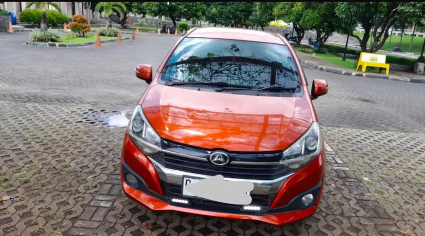 Dijual dayhatsu ayla R 1.2 2017