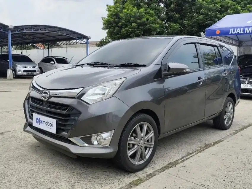 Like New - Daihatsu Sigra 1.2 R Bensin-MT 2018 Abu-Abu (7DB)