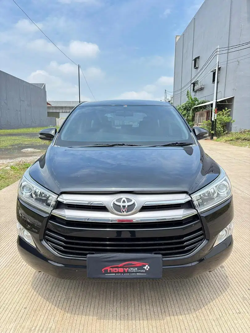 Toyota Innova Reborn 2.0 V 2017 Matic (Hitam)