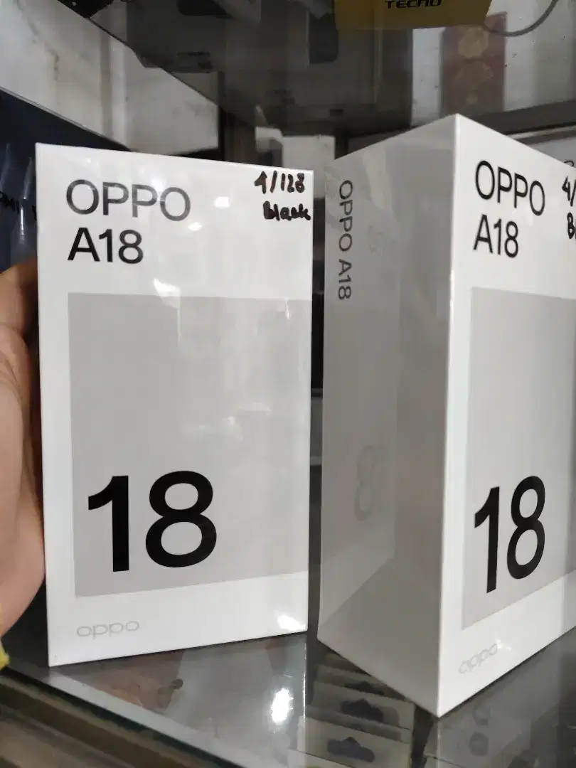 Oppo a18 4/128 promo garansi resmi 1 tahun