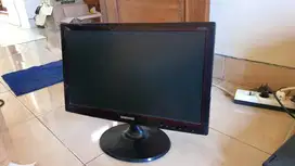 Monitor Samsung S20D300HY