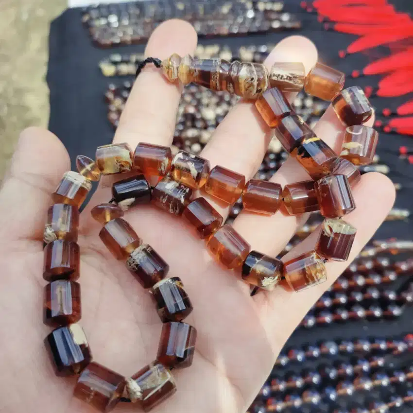 Tasbih manik manik amber