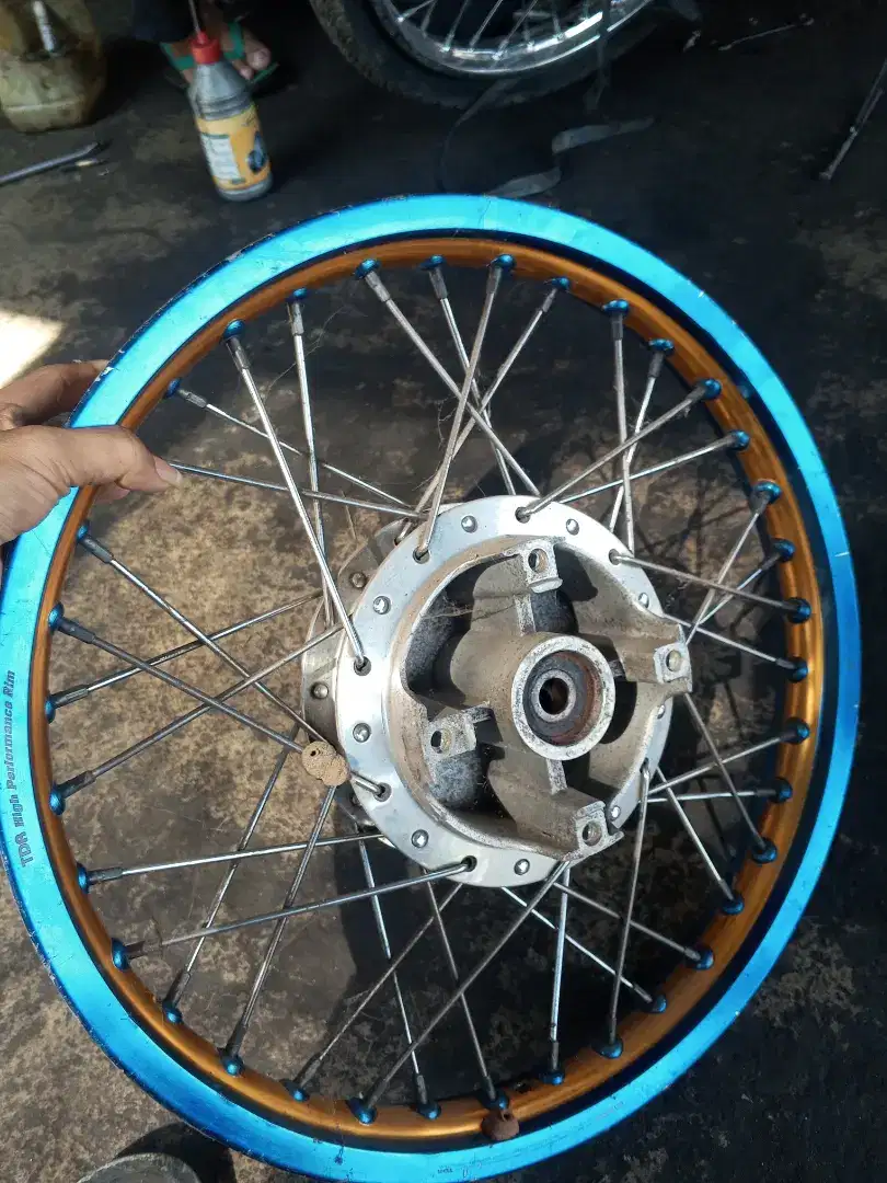 velg CB 150 r        .