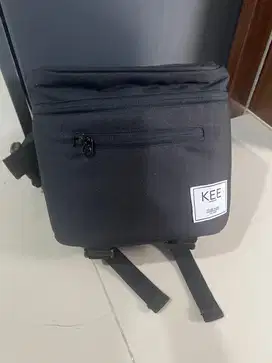 Tas punggang Kamera kee