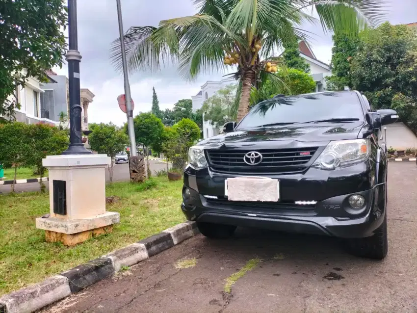 Toyota Fortuner SRZ 2,7 G TRD 2014 Bensin A/T