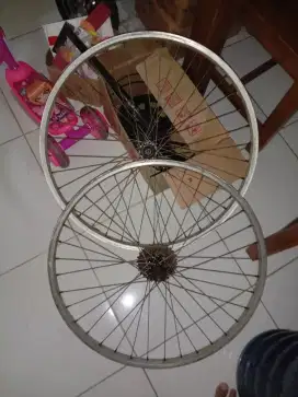 Di jual velg sepeda