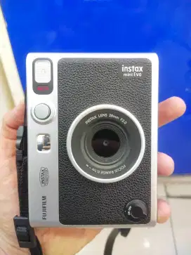 fujifilm insta mini evo