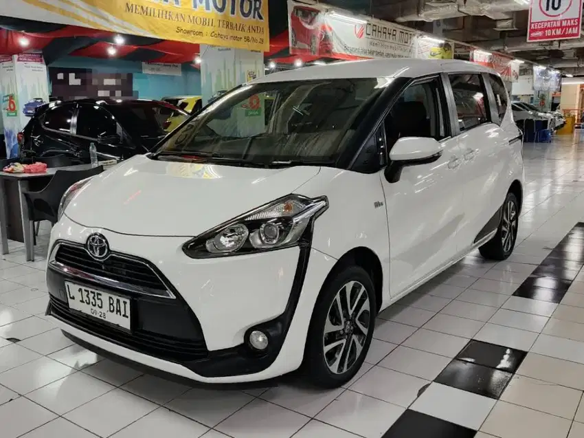 TOYOTA SIENTA 1.5 V MANUAL 2017 ,KM HANYA 33 RIBU,TERMURAH