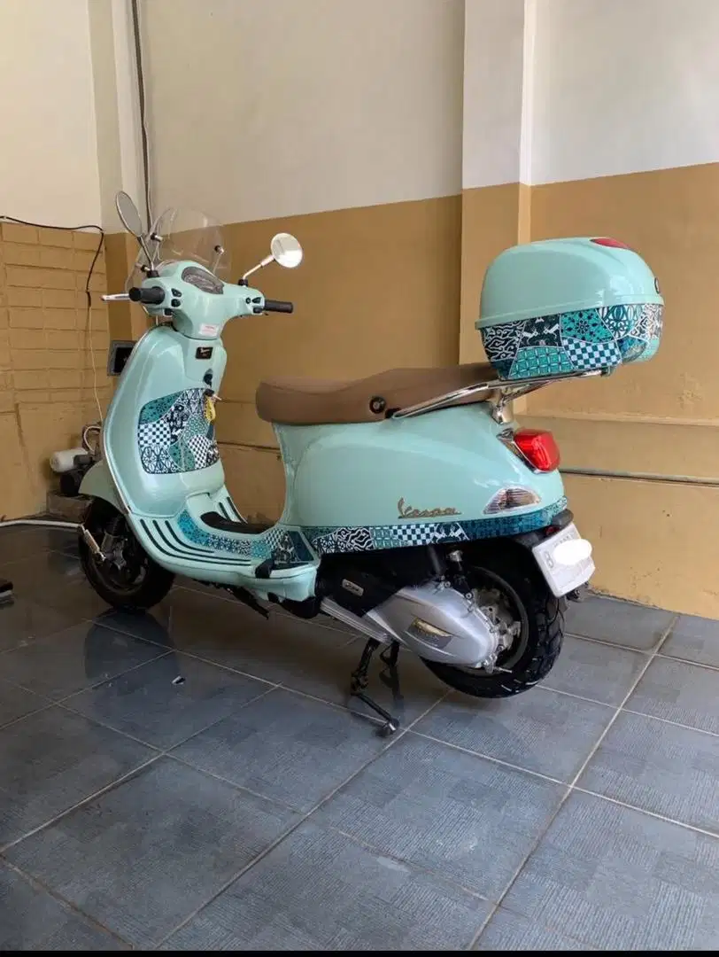 Vespa LX batik th 2024