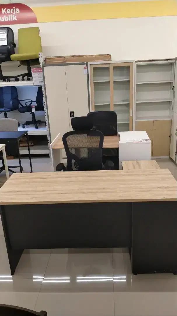 EVAN OFFICE TABLE