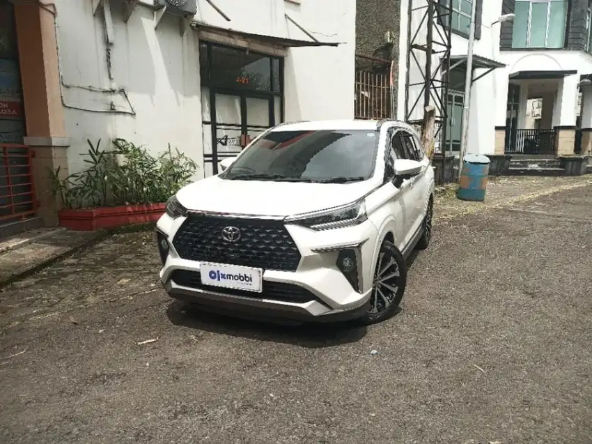 Pajak Panjang - TOYOTA AVANZA 1.5 VELOZ Q BENSIN A/T 2021 PUTIH