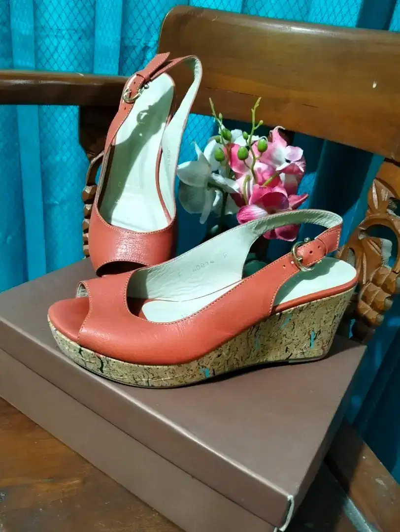 Wedges merk ELLE & Andre Valentino