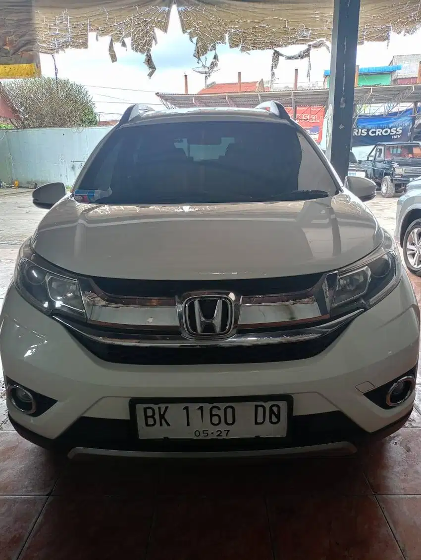 Honda BRV Putih Mulus 2017