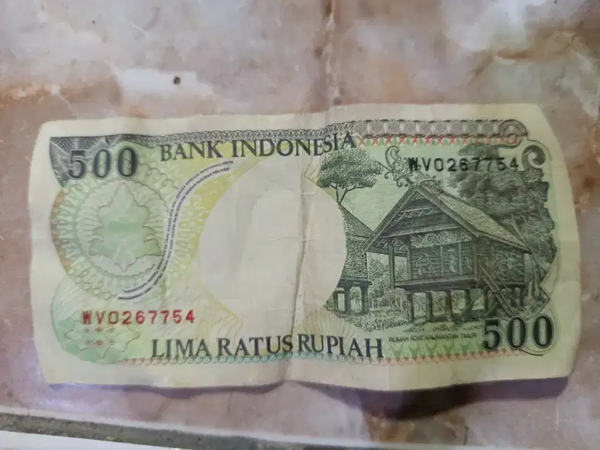 Lima ratus monyet tahun 1992