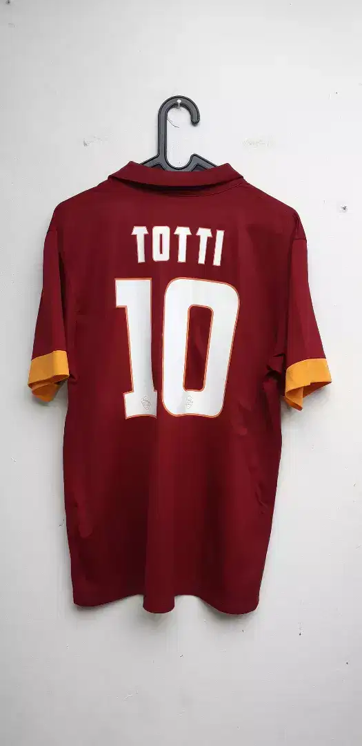 Jersey baju bola original As Roma Totti size L Home 2014