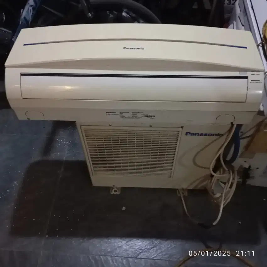 AC 1/2 pk air conditoner