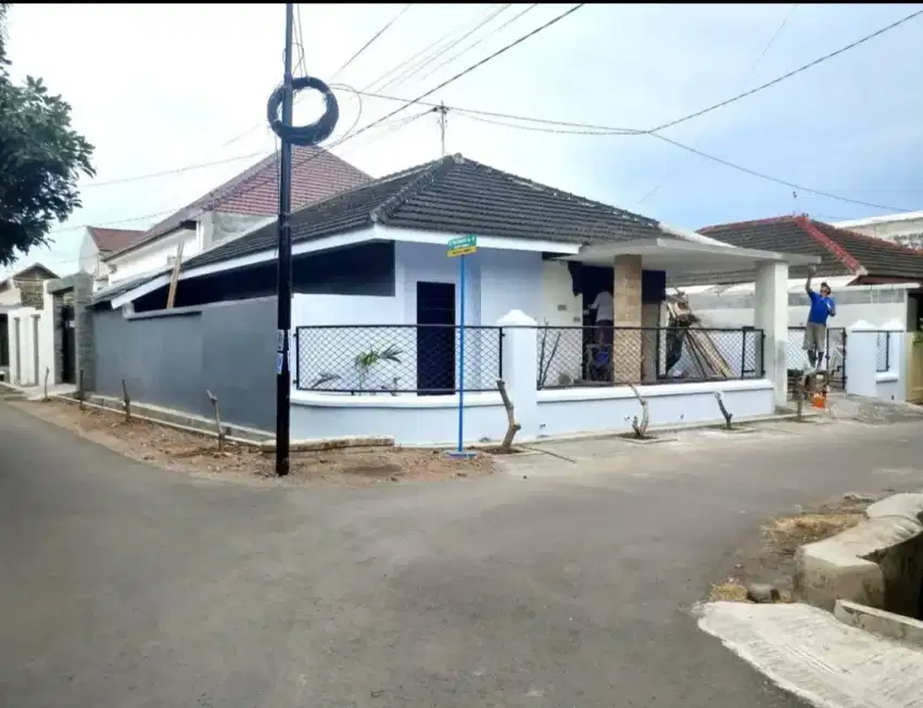 Dikontrakkan Rumah lokasi strategis