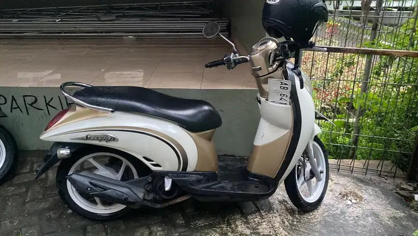 Jual Scoopy 2010