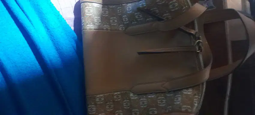 Fossil sydney satchel floral coklat