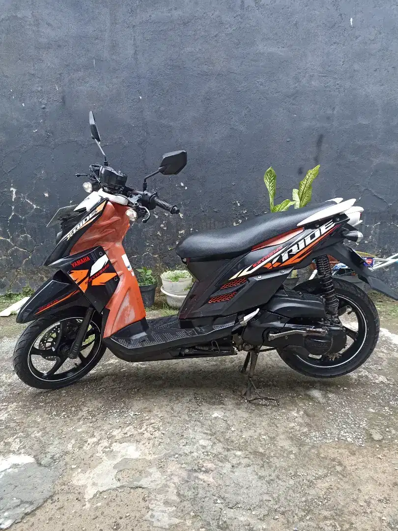 Di Jual! Motor Yamaha X-Ride Tahun 2015