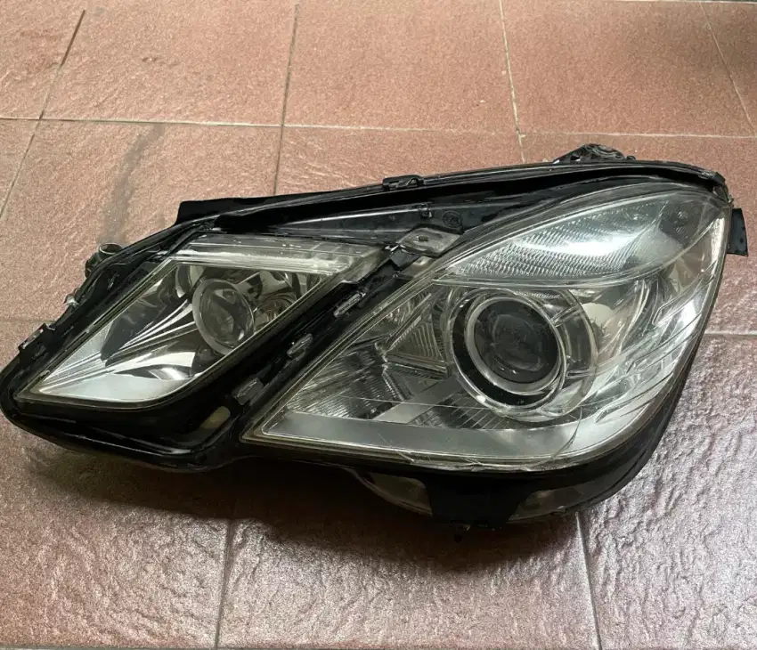 Headlamp Mercedes Benz W212 E200 E250 E 300 mercy