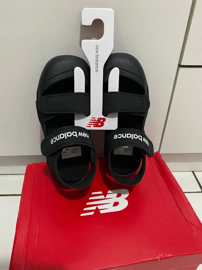 Jual Sepatu Sandal New Balance Kids New Original 100% Bandung