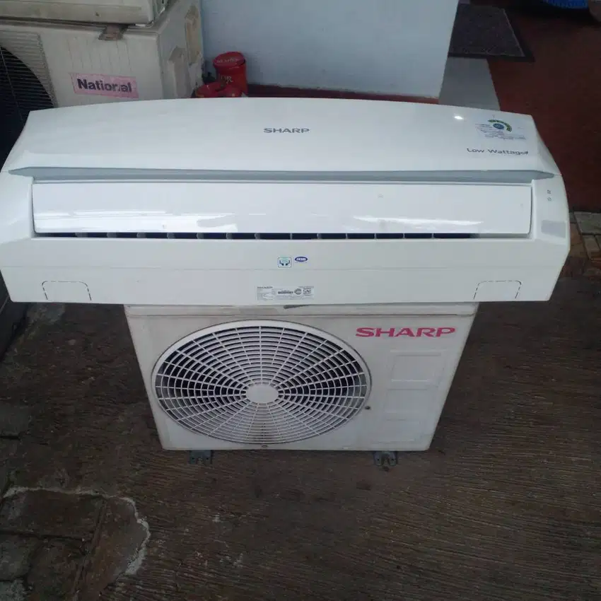 Ac sharp 1pk low watt gan plus pasang jg