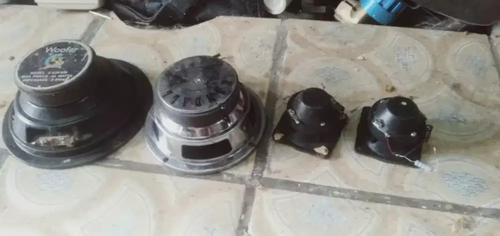 Slhkn plh slh 1 dr speaket pasif 6 atau se psg twitter kond hdp.murah