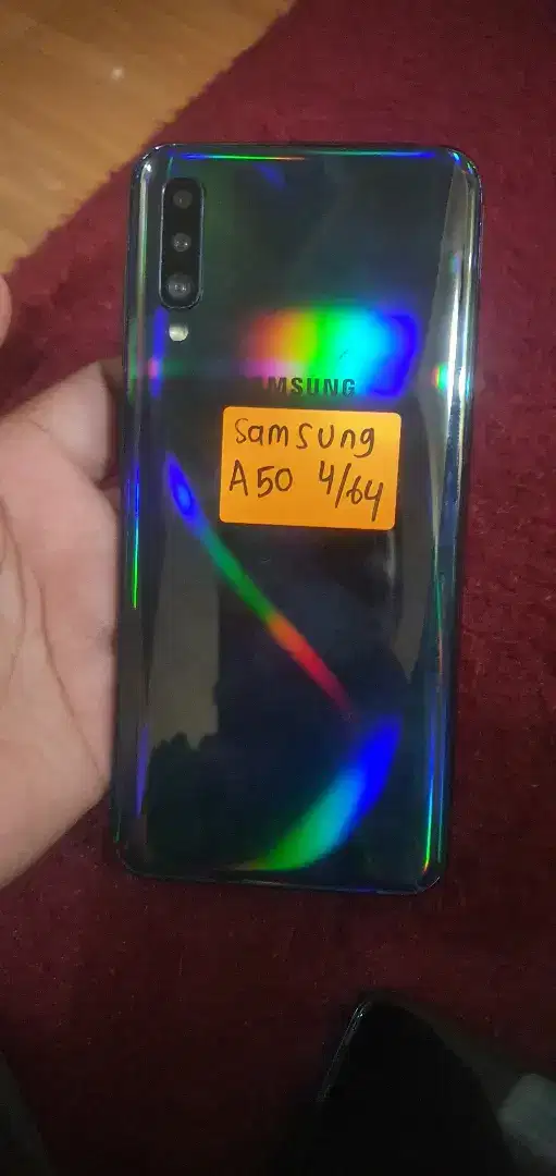 DIJUAL SAMSUNG A50 MULUS