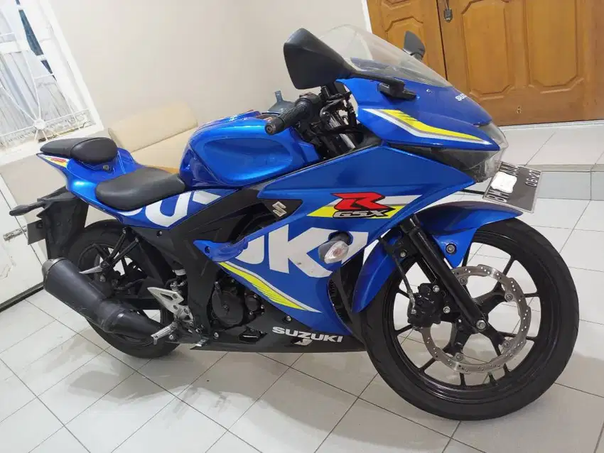 Dijual Suzuki GSX R150, 2017, Mulus Terawat