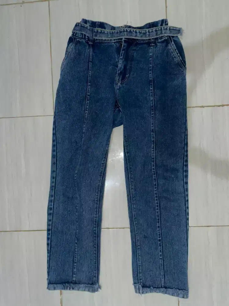 CELANA JEANS WANITA SIZE 30